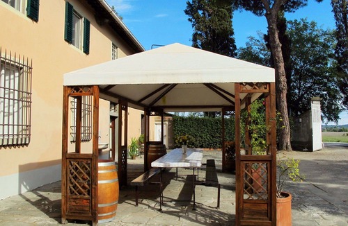 San Miniato House | Beautiful private villa for 20 guests with private pool, WIFI, TV, patio and pets allowed
