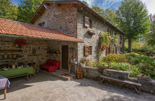 San Marcello Pistoiese House | Beautiful private villa for 7 guests with private pool, WIFI, TV, terrace and pets allowed