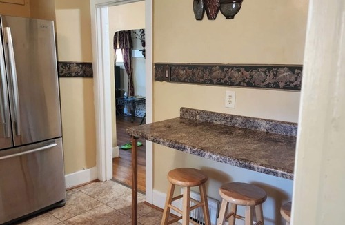 Stony Point House | Beautiful, Relaxing Lake Erie access Community/Fishing, Boating, Bonfires