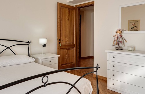 Poggio a Caiano House | Bed and Breakfast 'I Medici' with Private Terrace and Wi-Fi