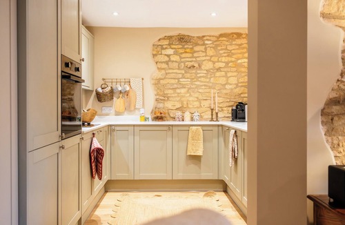 Bourton House | Beechwood Cottage Banham Cottages