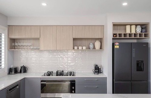 Clyde House | Bella Brand New Modern Stylish 4BR Home