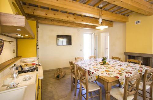Fano House | Belvilla by OYO Villa Vanessa Coccinella