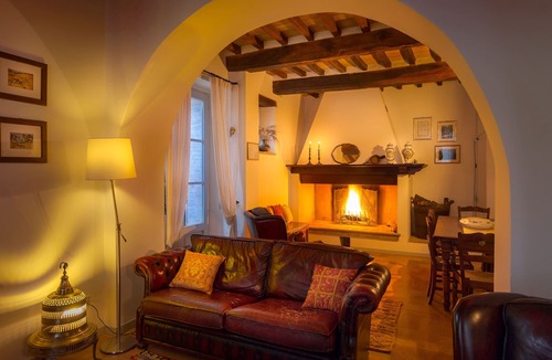 Spello House | Between art and nature farm in Umbria Green Heart of Italy