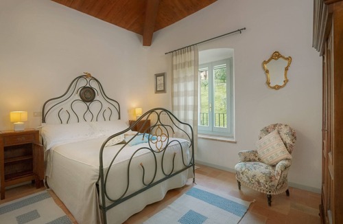 Spello House | Between art and nature farm in Umbria Green Heart of Italy