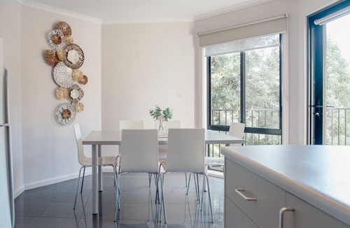 Metung Apartment | Blackwood at Boardwalk Villas Metung