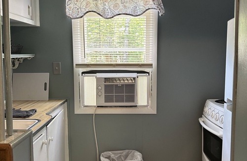 Ontonagon Cottage | Blueberry Ridge at Miller's Cottages