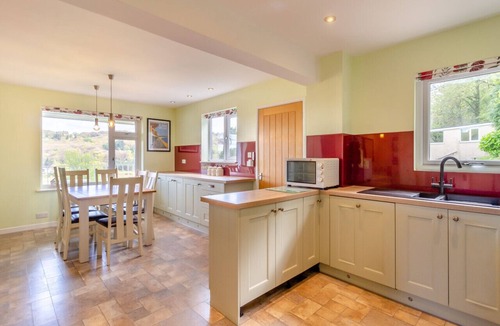 Redbrook House | Bodmin - Three Bedroom House, Sleeps 6