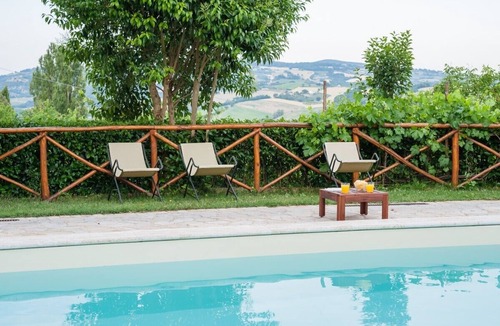 Loreto House | Borgocuore: houses with swimming pool 7 km from Todi