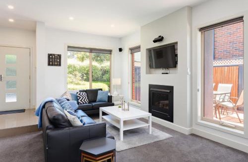 Mentone House | Boutique Stays - Mentone Abode