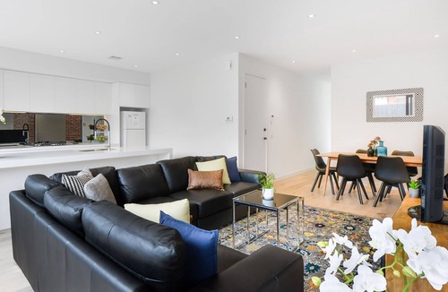 Murrumbeena House | BOUTIQUE STAYS - Murrumbeena Place 1