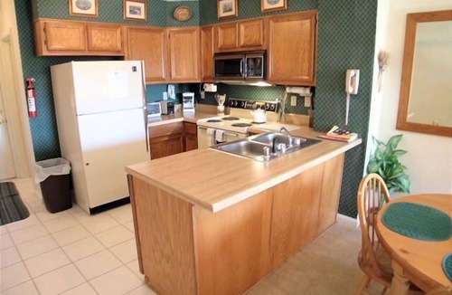 Davis Condo | BR248-Recent Updates! A/C! Outdoor Pool