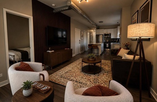 North Center Apartment | Brown Line Lounge | Curated Moody