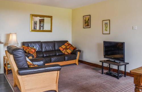Chepstow Apartment | Bryn Cosyn