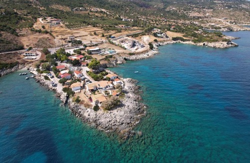 Elation House | Bugarini Studio By The Sea