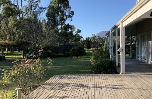 Buxton House | Buxton River House - Secluded Homestead with River Frontage