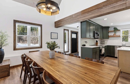 Baileys Harbor Cottage | Cabin w/hot tub near Cana Island Lighthouse