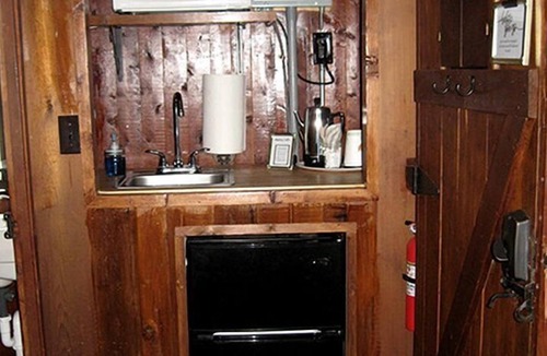 Cadillac Cabin | Cadillac Wilderness Escape: Glamping Cabins for Rest and Relaxation