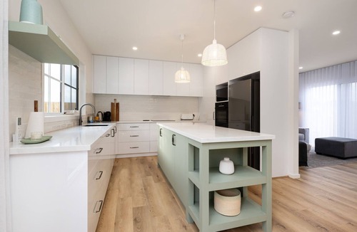 Capel Sound House | Cape Cod in Capel Sound
