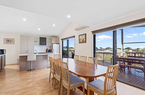 Cape Paterson House | Cape Irvine - Linen not included