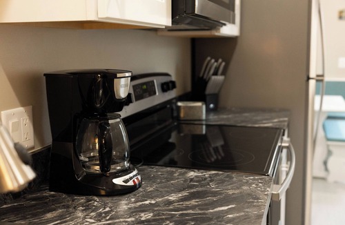 Caseville House | Carriage House Couples Retreat