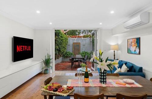 East Melbourne House | Casa De Berry