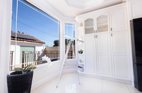 North Hollywood House | Casa de Palmas spacious oasis with pool