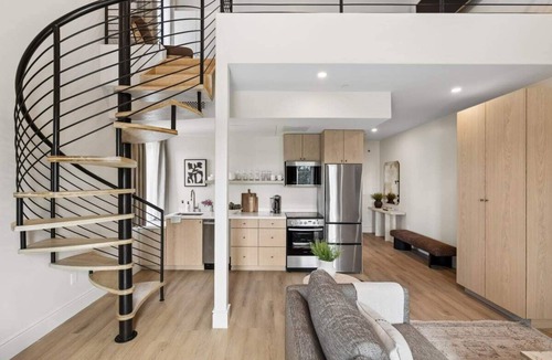 Oak Park Apartment | Casa Iglesia King Loft Studio 311