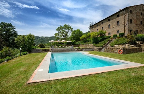 Pieve di Chio Villa | Casa Quintieri - Eight Bedroom Villa, Sleeps 16