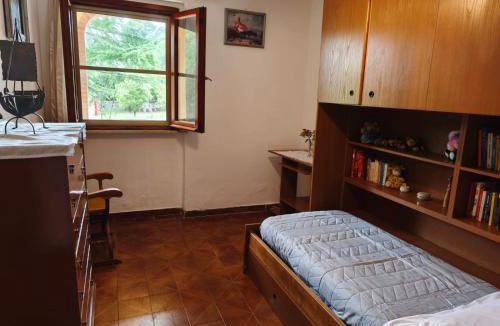 Collesalvetti Apartment | Casolare toscano immerso nel verde