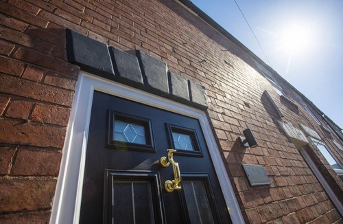 Warwick House | Central beautiful boutique townhouse - 5 mins walk to Warwick