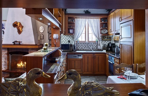 Rethymno Apartment | Central Sea View Apartment, ideal for families
