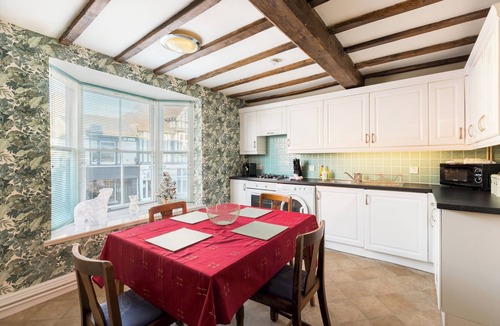 City Centre Apartment | Central Stratford-upon-Avon, 2 Bed Property - Pass the Keys
