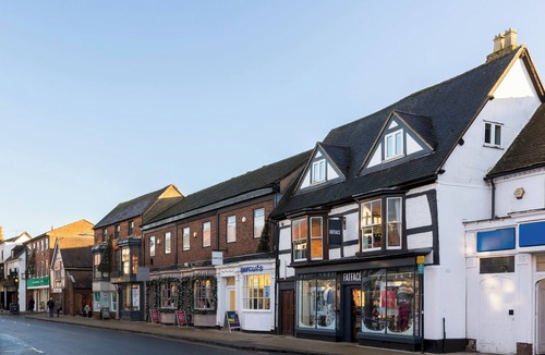 City Centre Apartment | Central Stratford-upon-Avon, 2 Bed Property - Pass the Keys