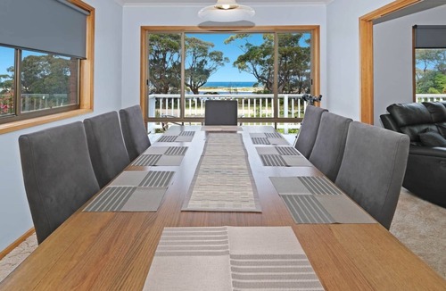 Marlo House | Charming 3-bedroom house with WiFi and AC in enchanting Marlo