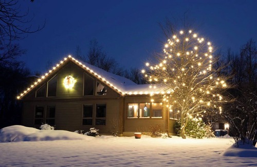 East Leroy House | Charming and Quiet House in Battle Creek on Private 7 acres!