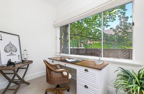 Malvern East Apartment | Charming Apartment | Malvern East