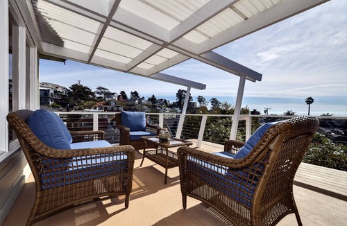 Capitola House | Charming Capitola Home With Amazing Ocean View Deck - Walk To Town