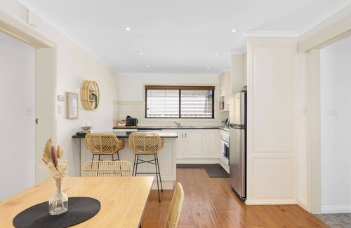 Mount Gambier Cottage | Charming CBD cottage - walk everywhere