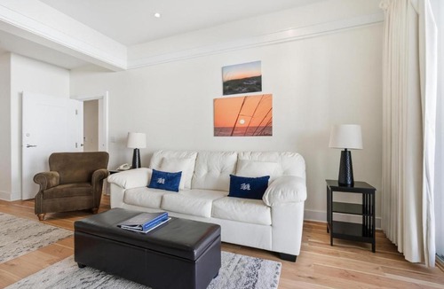 Bay Harbor Apartment | Charming Lodge Suite 261 in Bay Harbor with 1 bedroom and village view.