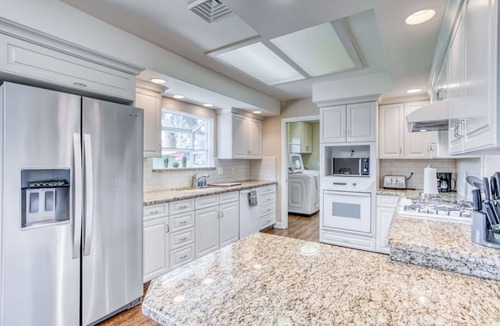 Fresno House | Charming Pet-Friendly Escape with Backyard Gazebo