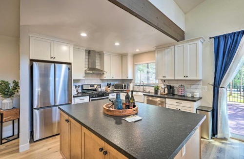 Placerville House | Charming Placerville Retreat with Deck and Grill!