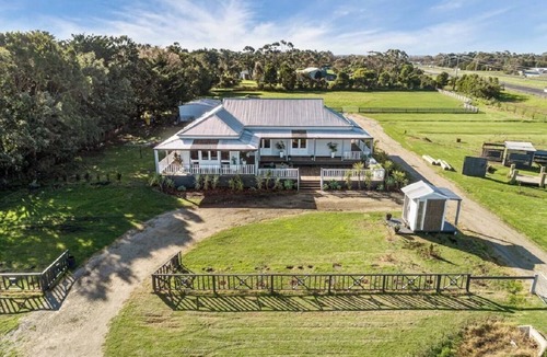 Bass House | Charming Qlder Style- 8min to Beaches- all Phillip Is. & Basscoast has to Offer