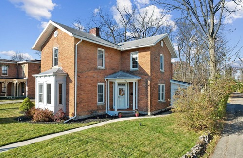 Delaware House | Charming & Updated 1867 Brick House in Historic Downtown Delaware, OH; Sleeps 12