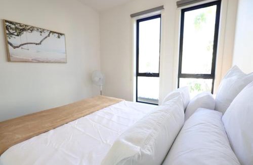 Cheltenham House | Cheltenham Southland Family Retreat Entire 3BR Endless Golfclubs and Beaches
