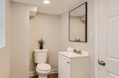 Chatham House | Chicago urban house - 4 Bedroom 2.5 bath