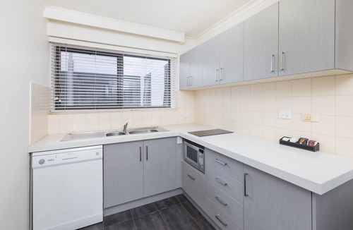 East Melbourne Apartment | City Edge Serviced Apartments East Melbourne