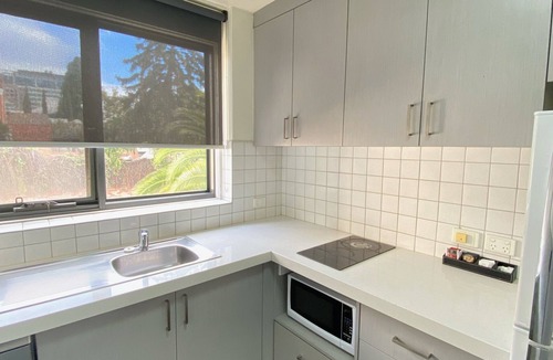 East Melbourne Apartment | City Edge Serviced Apartments East Melbourne