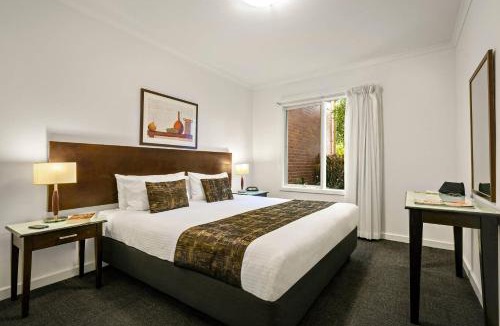Fitzroy Hotel | Comfort Apartments Royal Gardens