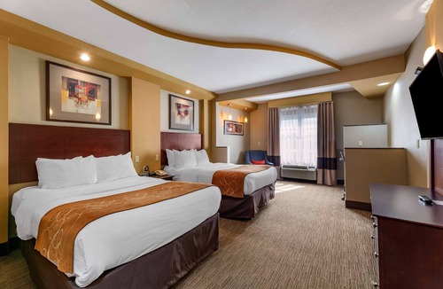 Perrysburg Hotel | Comfort Suites Perrysburg - Toledo South